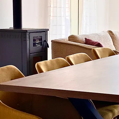 Milandro - Luxus & Ruheoase Lasci