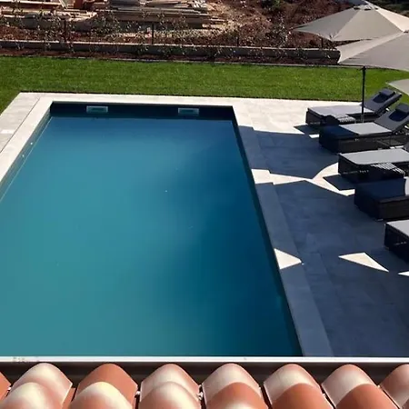 Milandro - Luxus&ruheoase Lasci