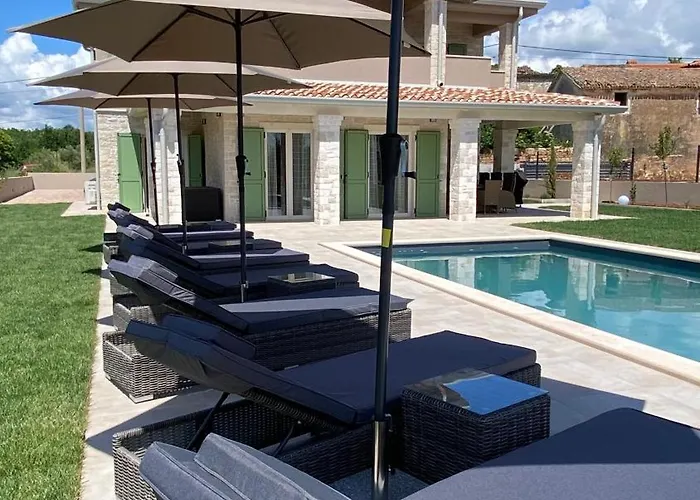 Milandro - Luxus & Ruheoase Villa Lasci