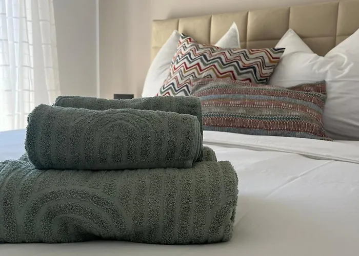 Milandro - Luxus & Ruheoase * Lasci